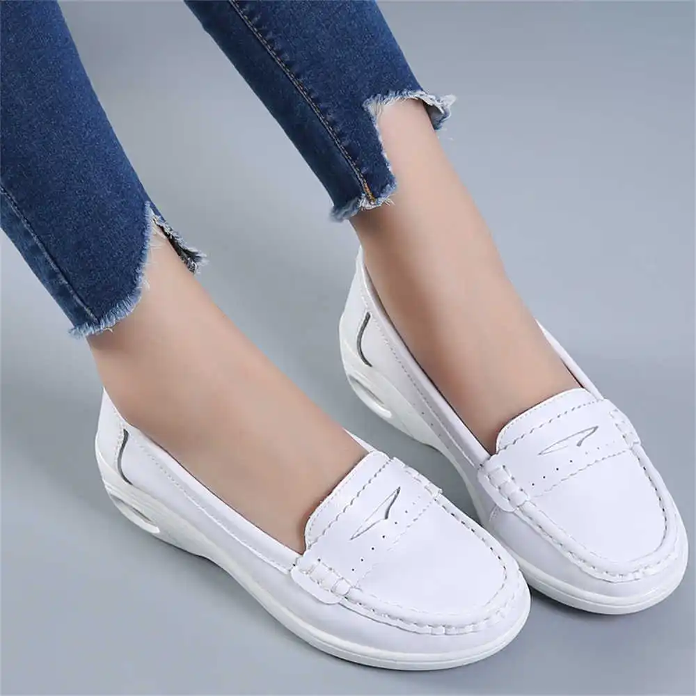 Women Accessories Business Name Ideas - หนา Slipon สีขาว Trainers สําหรับชายรองเท้า 46