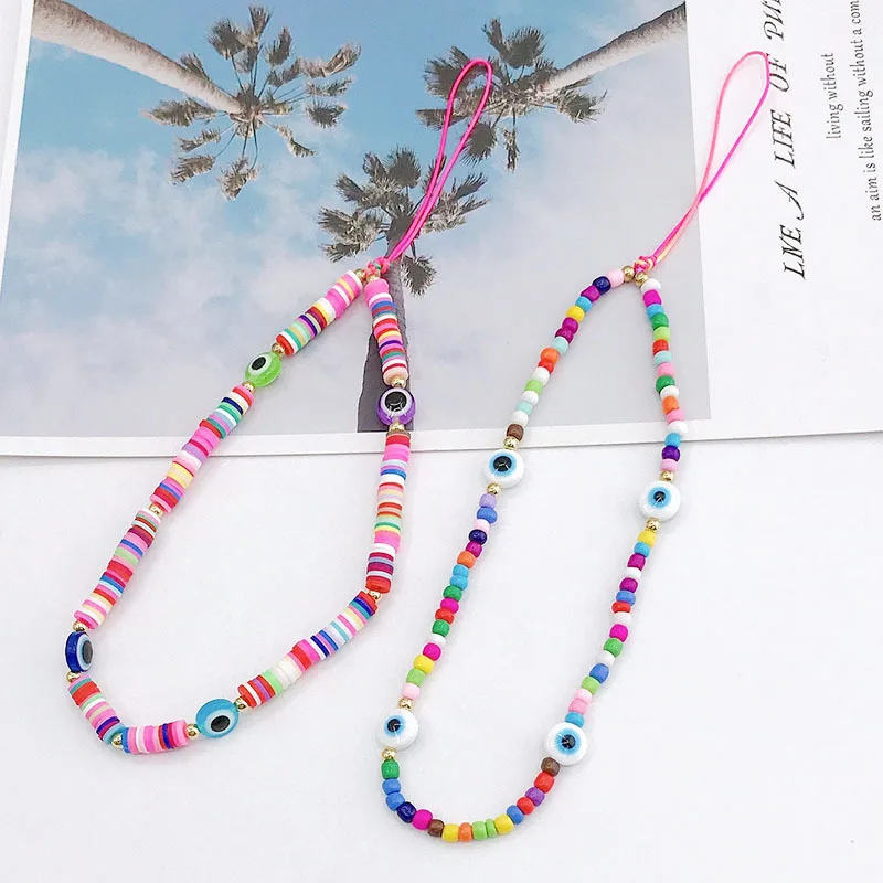Women Accessories Picture - สายคล้องโทรศัพท์อะคริลิค รูปดาว หมีน่ารัก ประดับด้วยลูกปัด สำหรับผู้หญิง พร้อมสายคล้องมือ