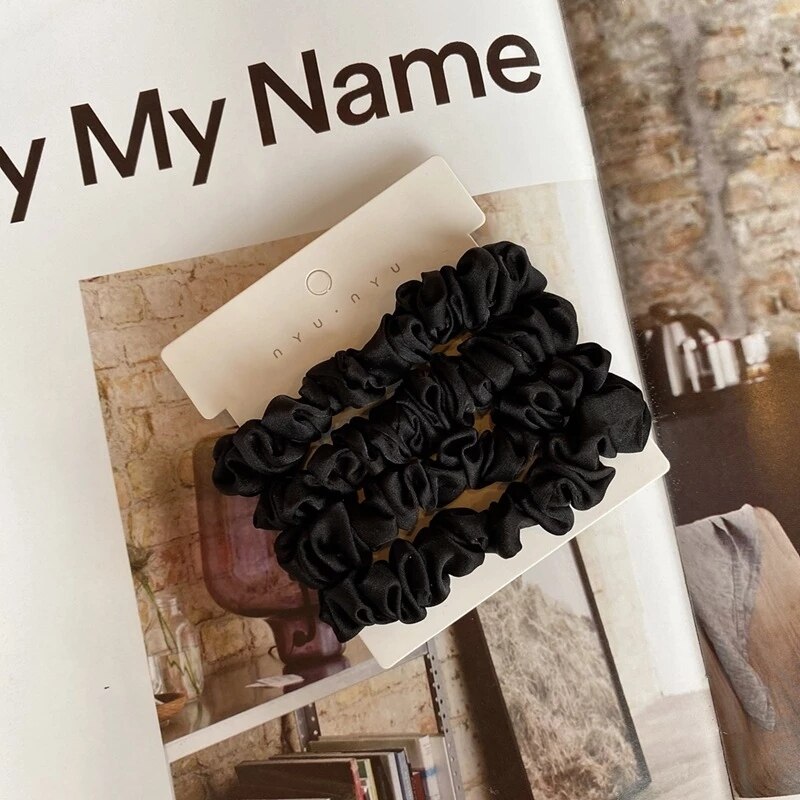 ชุดที่รัดผมขนาดเล็กสำหรับผู้หญ - Scrunchie Satin Set บทวิจารณ์และราคา