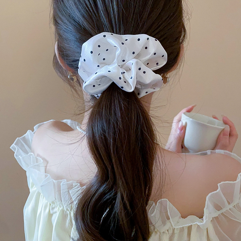 ยางรัดผมลายจุดสีดำขาว 1/2 ชิ้น - Scrunchie Satin Set บทวิจารณ์และราคา